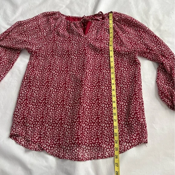 Lightweight Long Sleeve Loose Boho Red & White Floral Blouse Size M - Picture 4 of 8